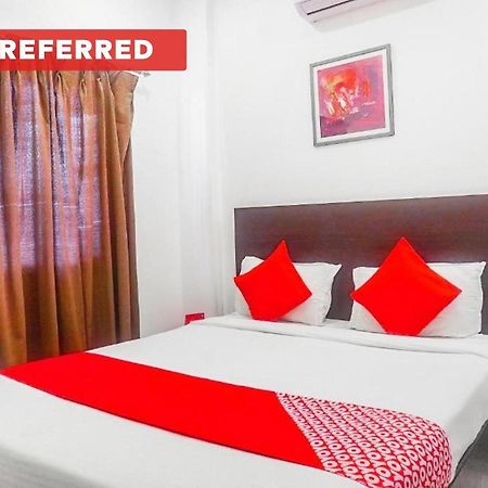 Oyo 15741 Z Inn Phursungi Luaran gambar