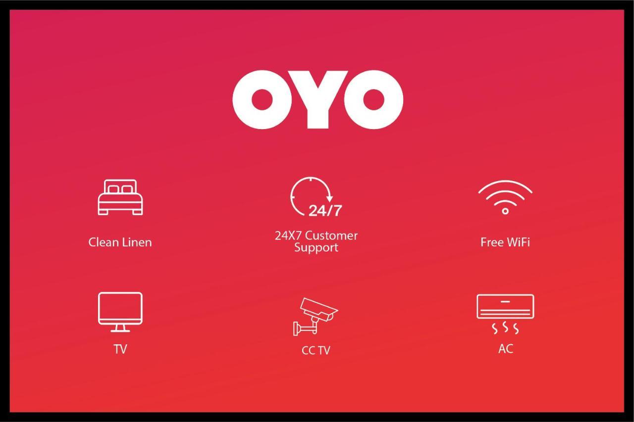 Oyo 15741 Z Inn Phursungi Luaran gambar