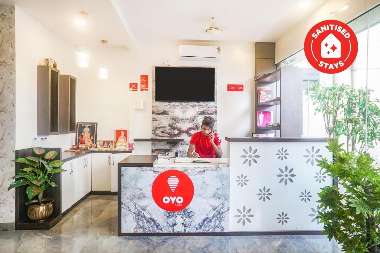 Oyo 15741 Z Inn Phursungi Luaran gambar