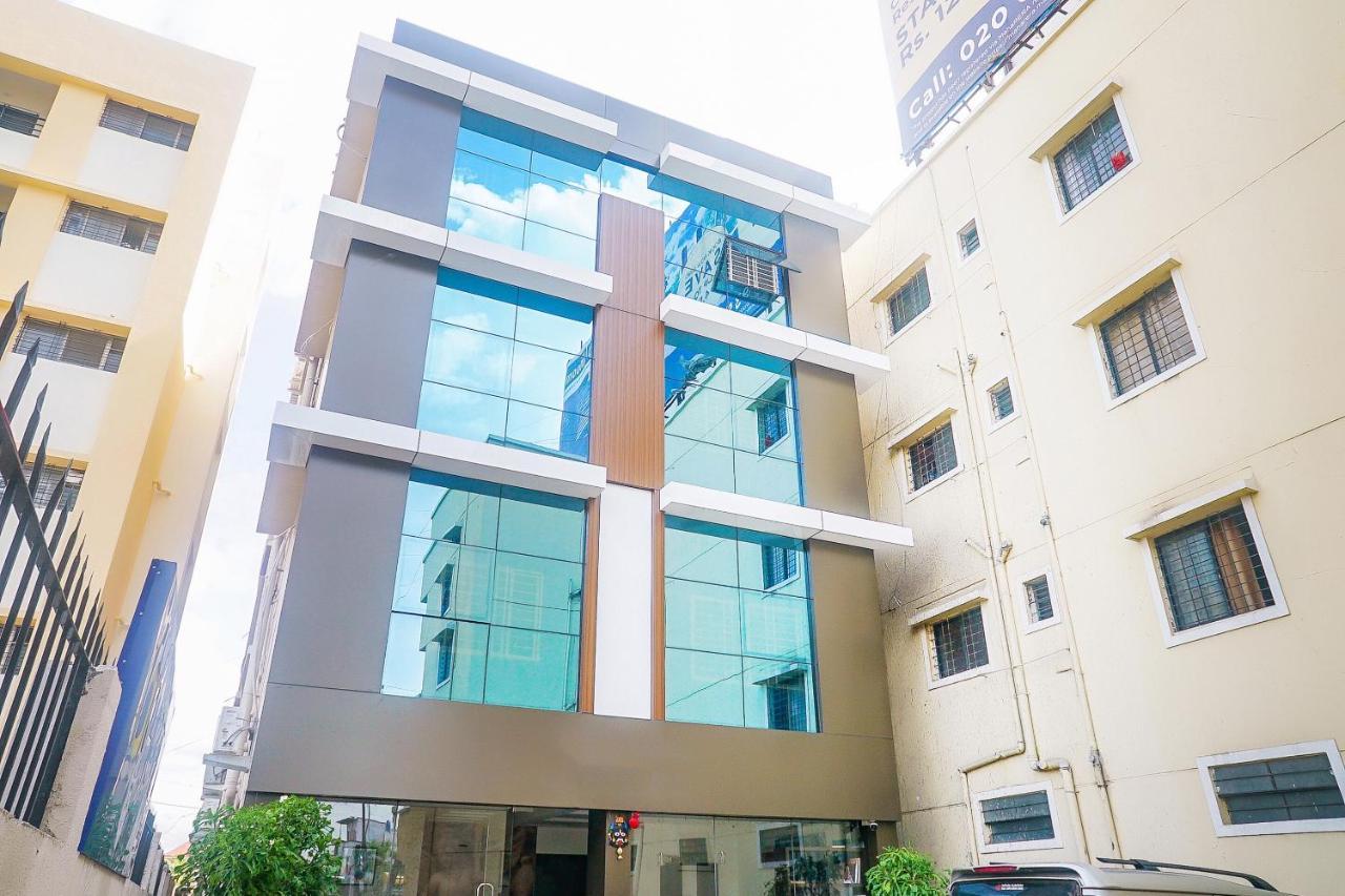Oyo 15741 Z Inn Phursungi Luaran gambar